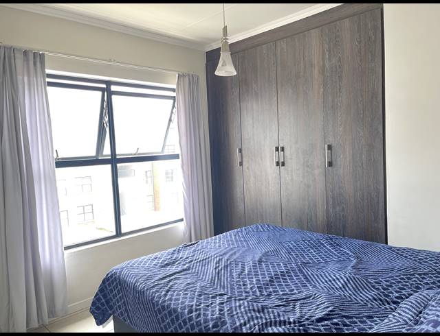 1 BEDROOM APARTMENT FOR SALE IN OLIVEDALE